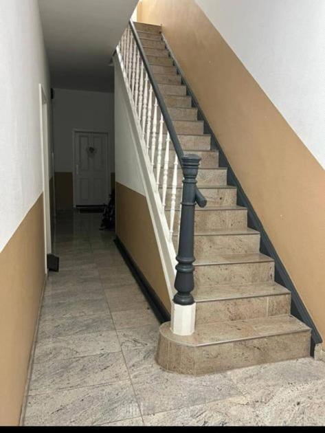 City-Apartment In Krefeld, Kueche, Naehe Duesseldorf Messe Dış mekan fotoğraf